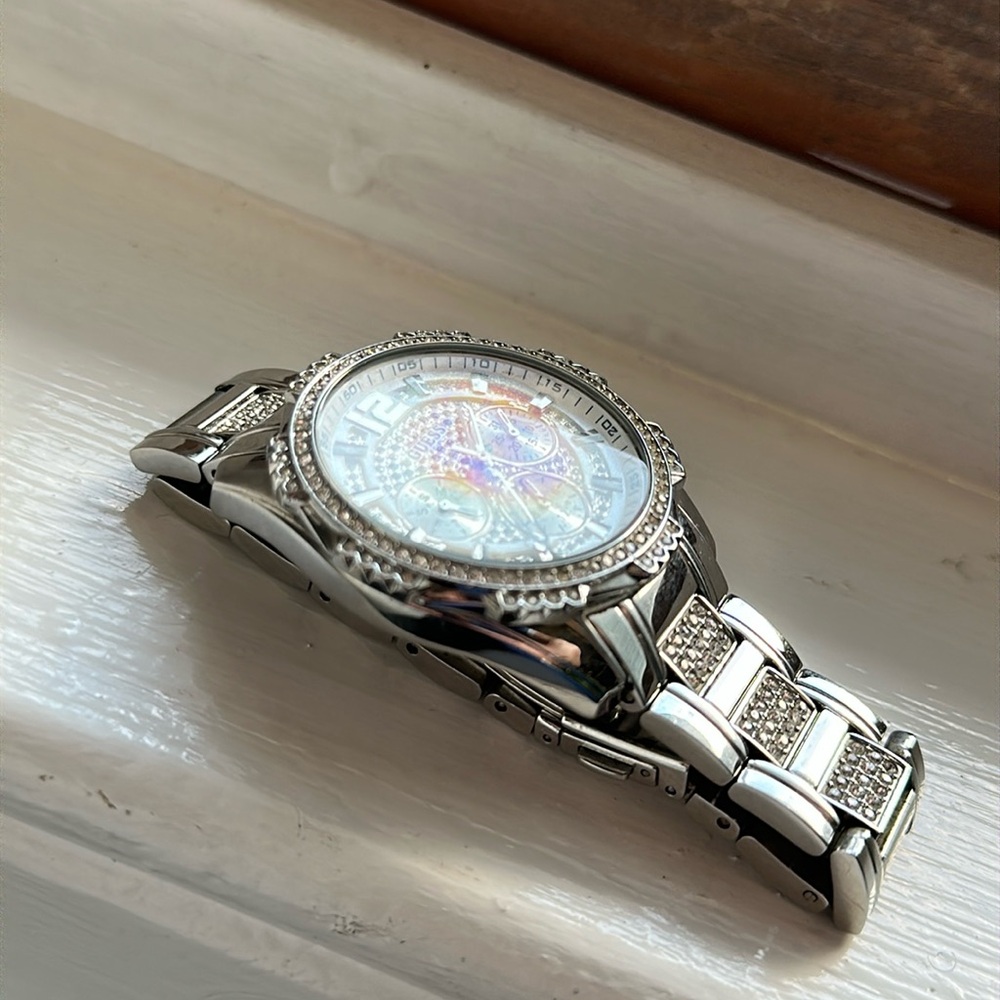 Womens Guess Silver Rhinestone Watch